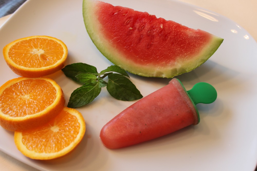 basisches Wassermelonen-Minz-Eis