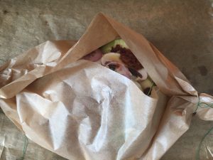 Auberginen-Champignon-Päckchen mit basischem Pesto Rosso